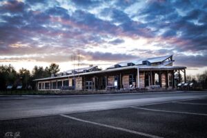 Celebrate “Oaktober”: Experience the Beauty and Importance of Oak Trees at Five Rivers!