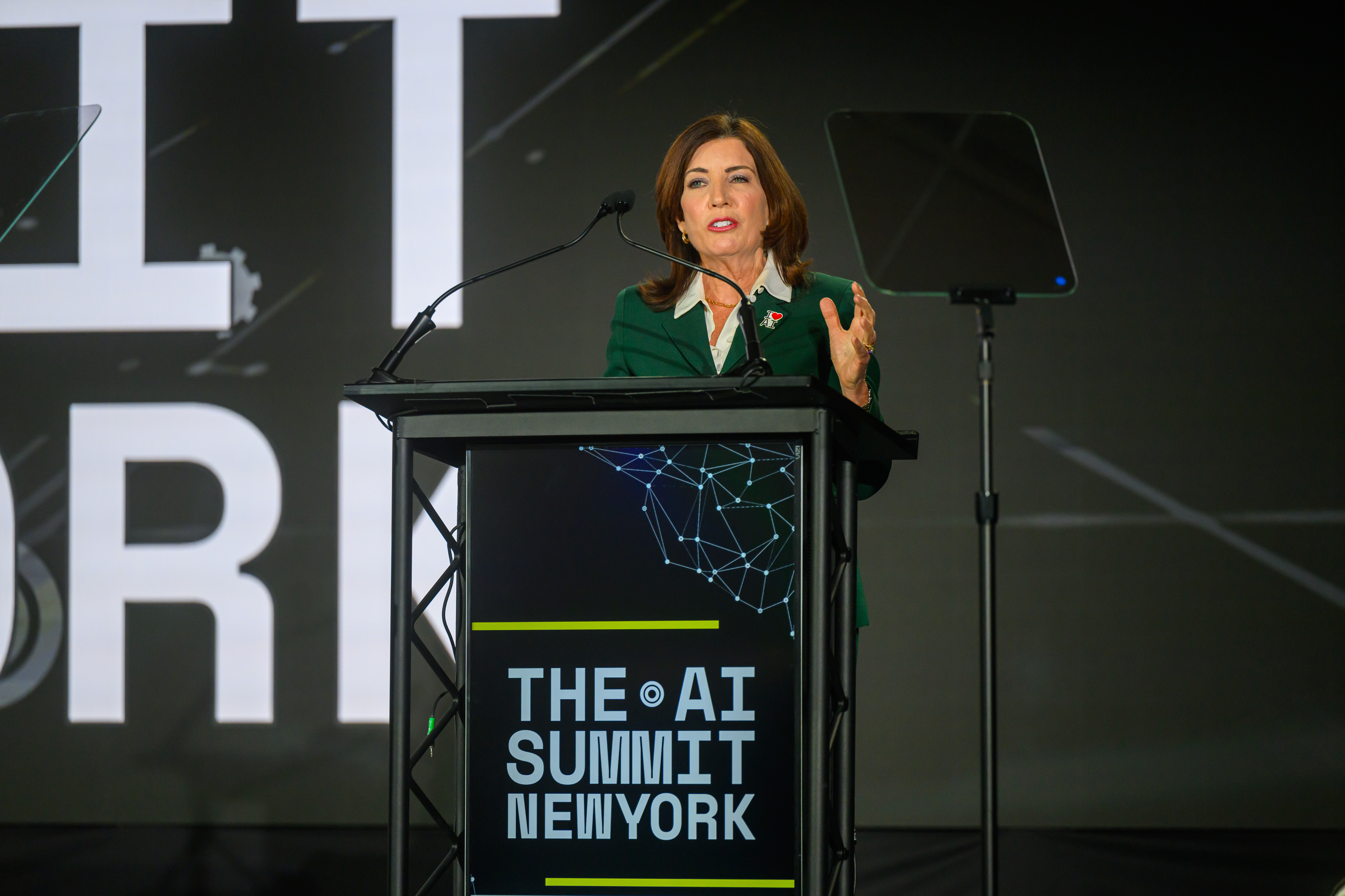 Hochul Leads the Charge for AI Innovation at Summit: A Vision for New York’s Tech Future