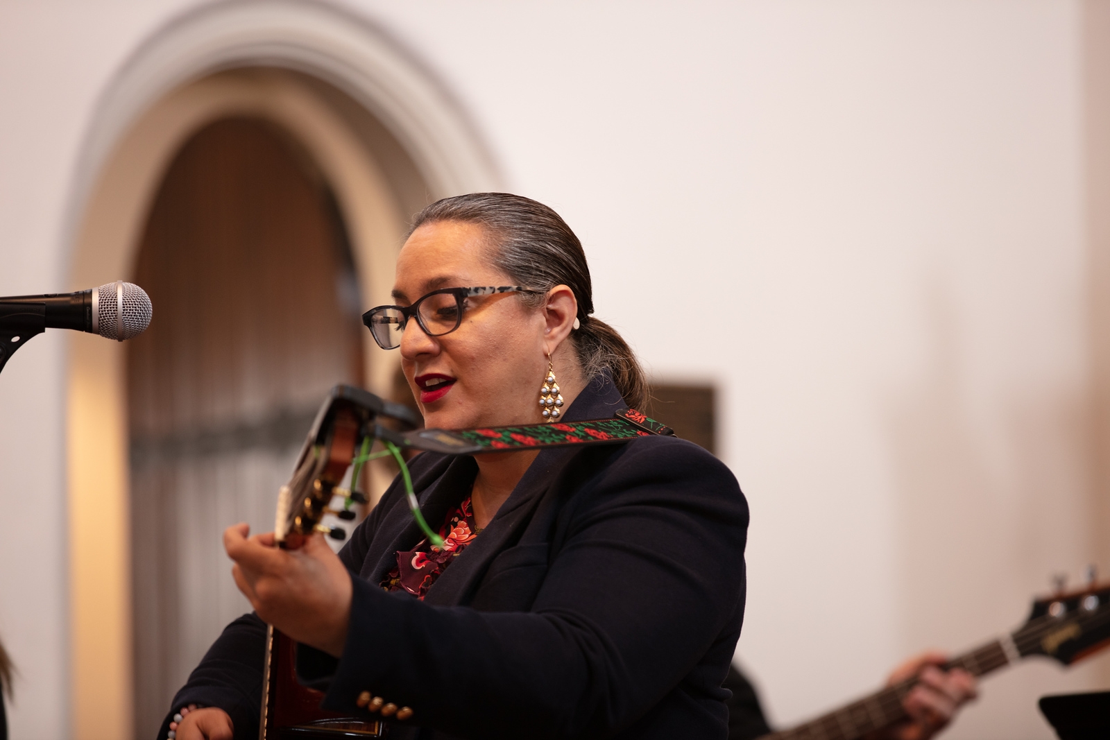St. Luke’s Episcopal Church Bridges Cultures with Bilingual December Events
