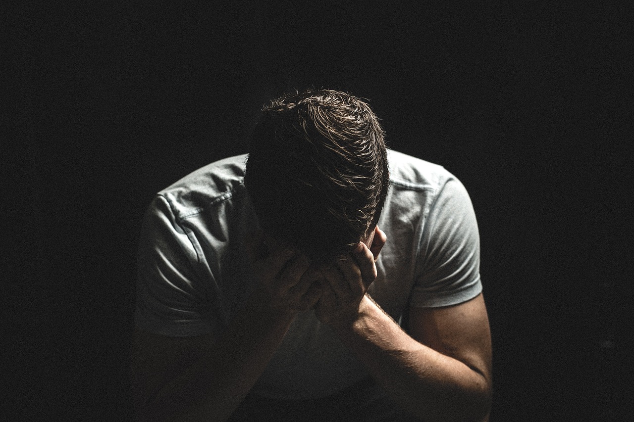 How to Find Support During the Loss of a Family Member