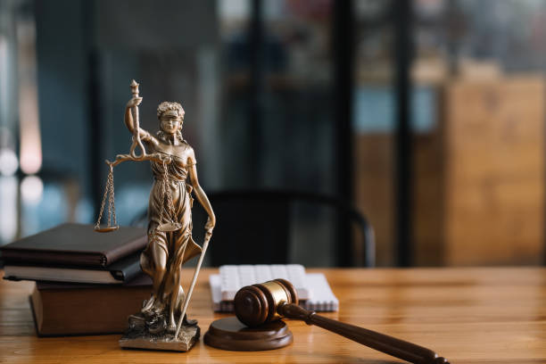 Why Hiring a Skilled Federal Criminal Defense Lawyer Is Critical