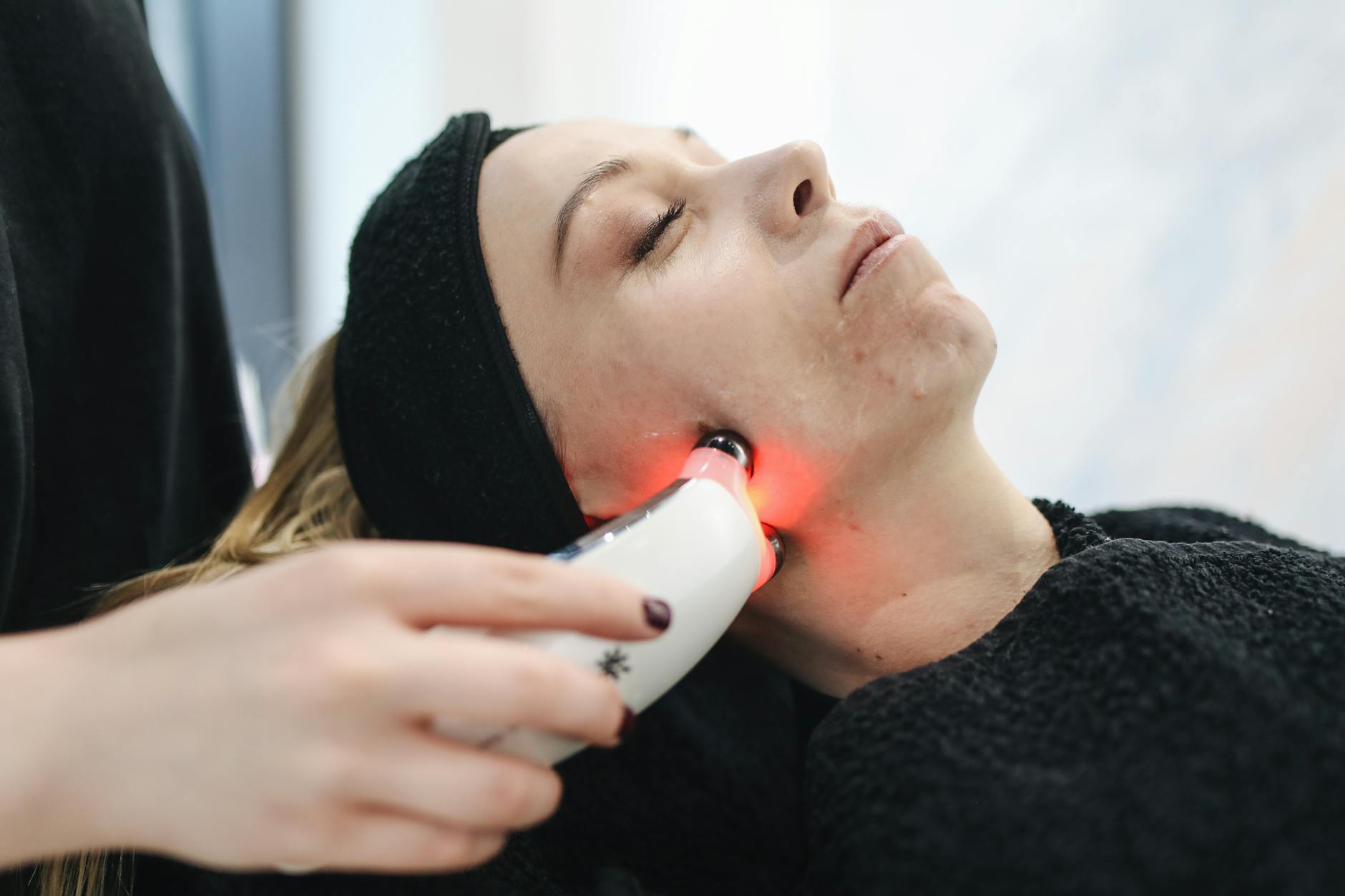 Bridging the Dermatology Gap: The Expanding Role of Specialized Physician Assistants