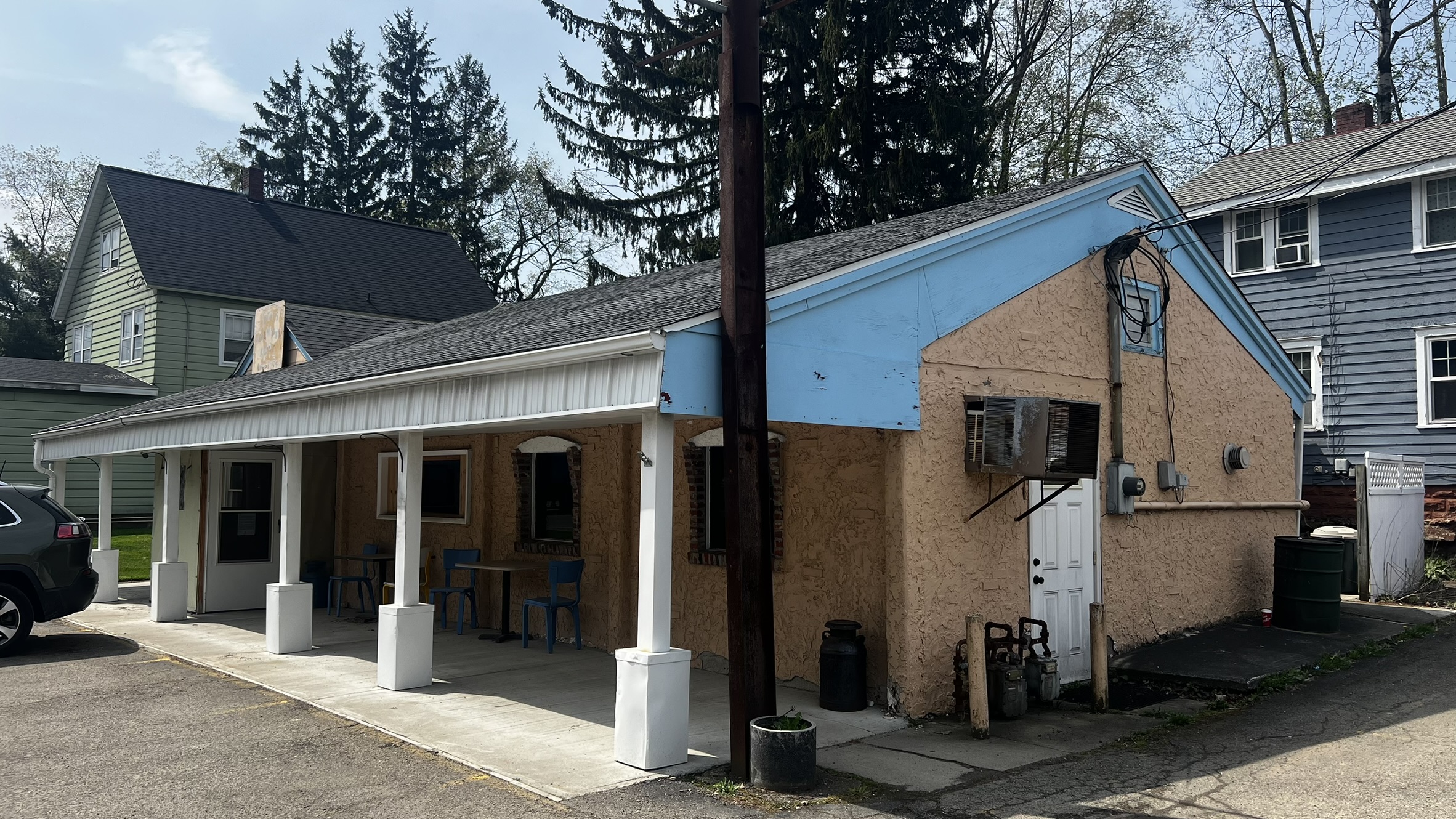 Lori’s Kountry Kafe Closes For Remodel & Rebranding