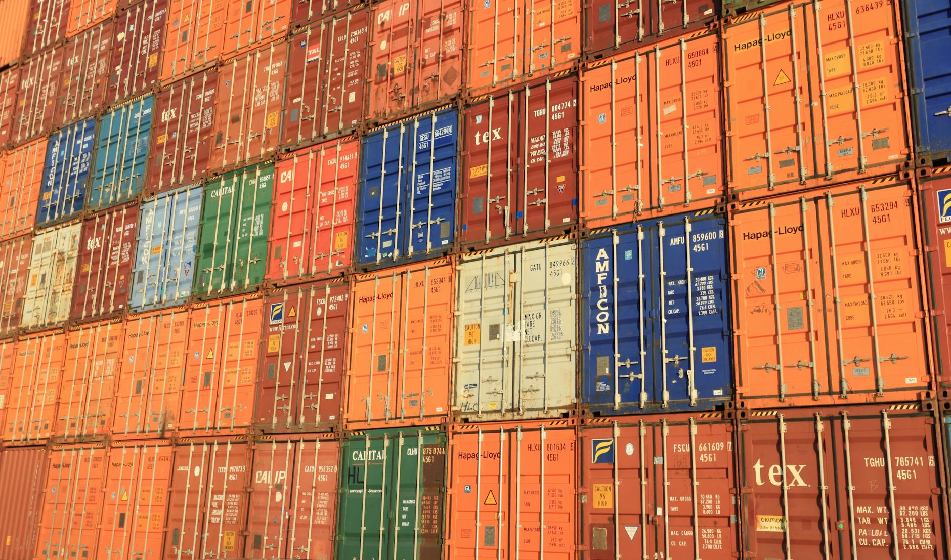 Custom Containers for Shipping and Storage Need