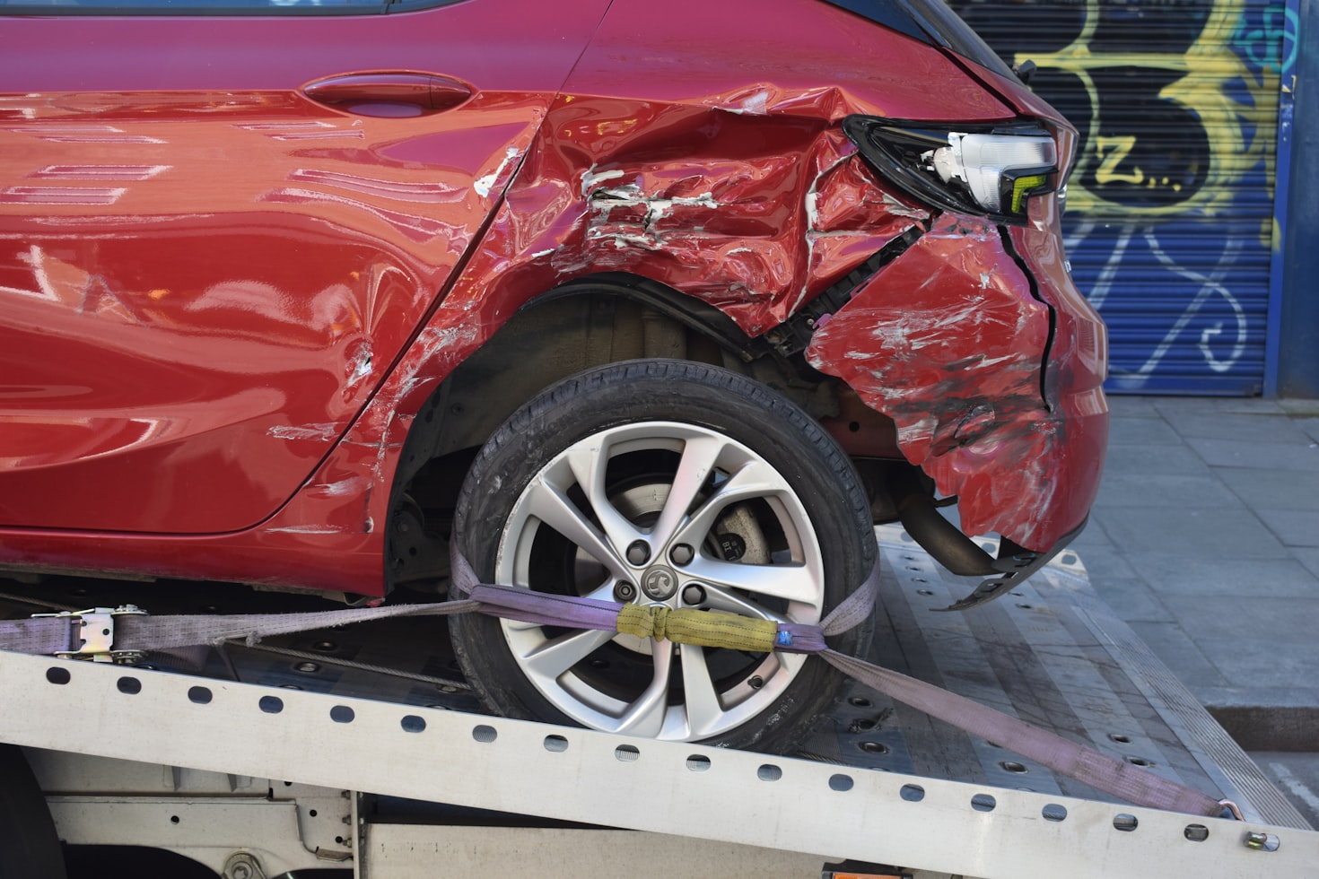 What to Do After a Car Accident: 6 Vital Actions You Shouldn’t Miss