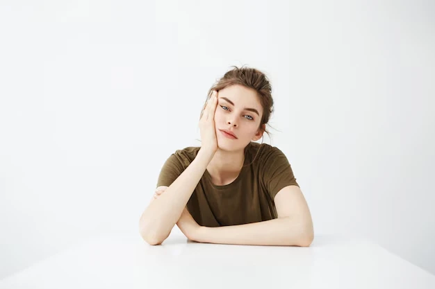Skin correction after a busy day: how to remove shine and tiredness