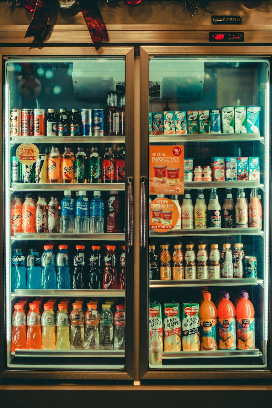 Top 5 Features to Look for in Insulated Drinkware and Coolers
