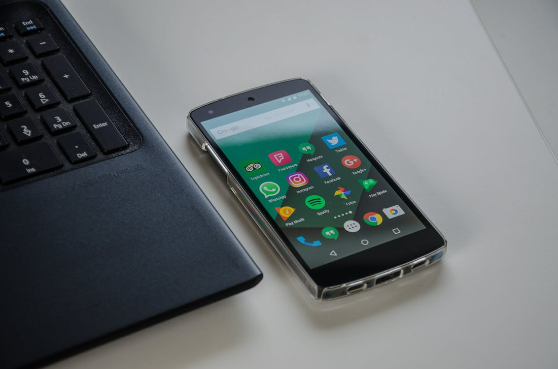 Turning App Data Into Decisions: How Analytics Helps Apps Grow Smarter