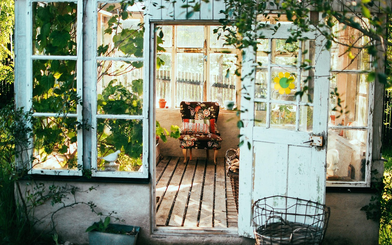 Transforming Your Garden Workshop into a Cozy Retreat