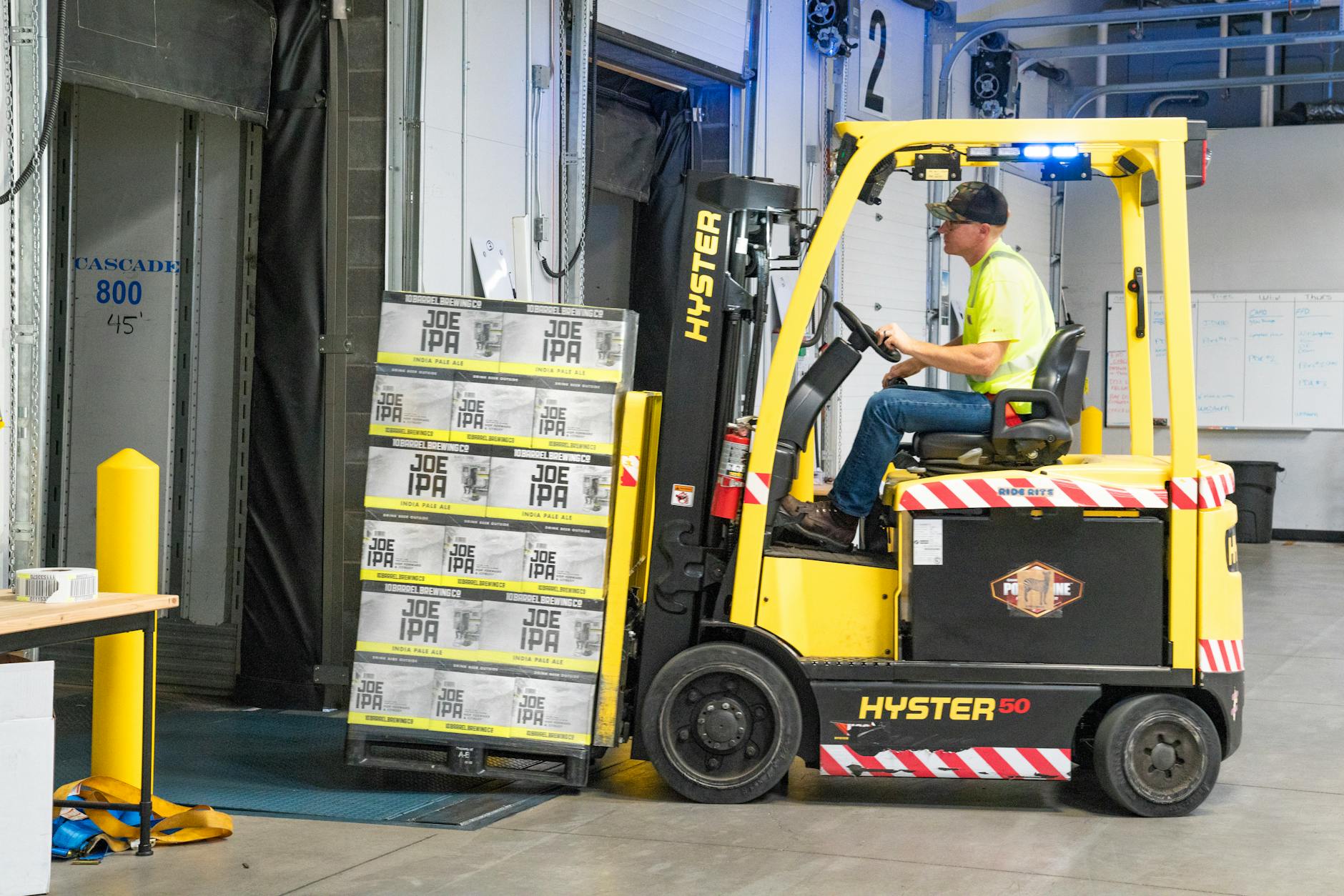 How Forklift Training Can Boost Your Employability 