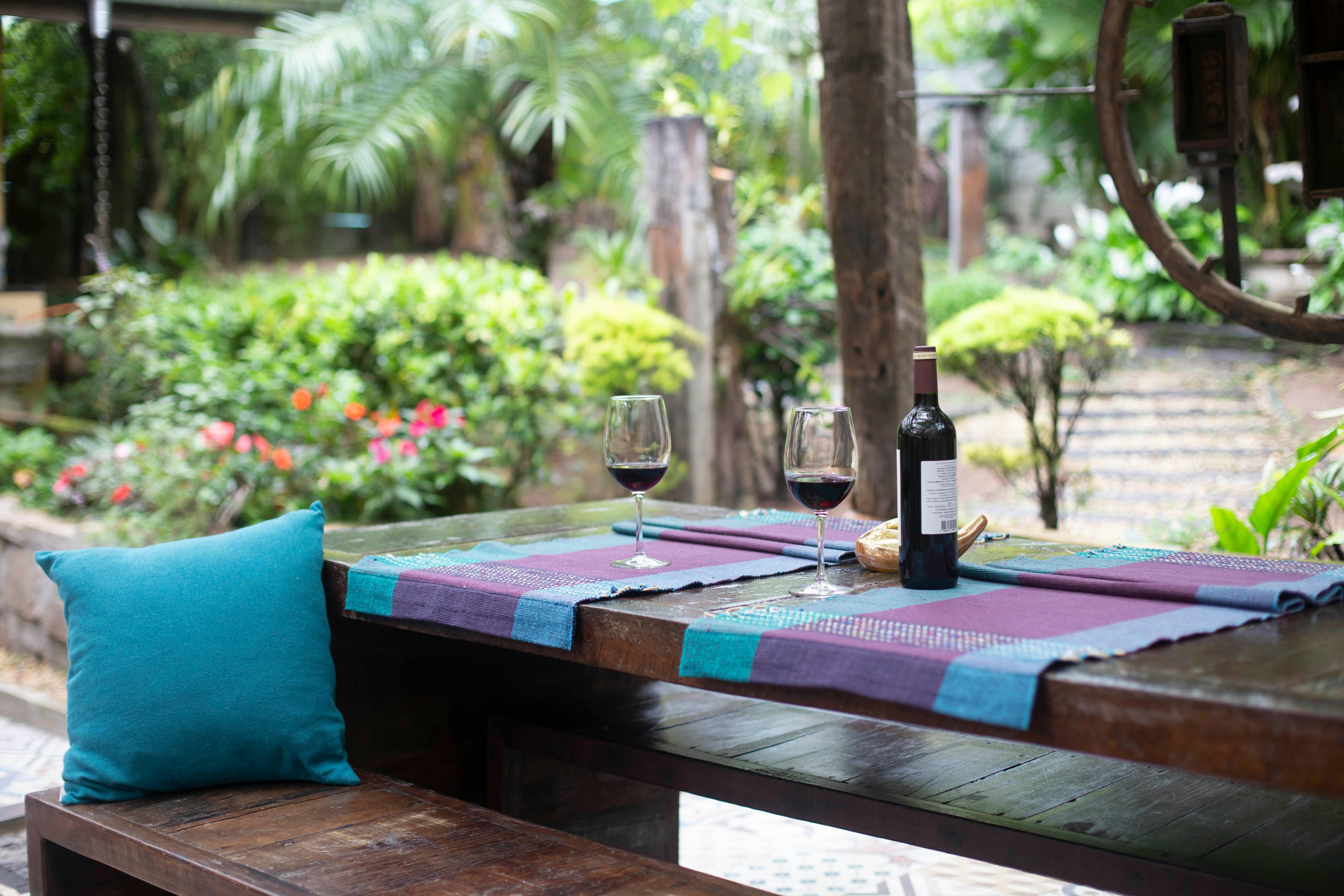 How Custom Hardscapes Transform Outdoor Living Spaces Through Strength, Design, and Natural Beauty