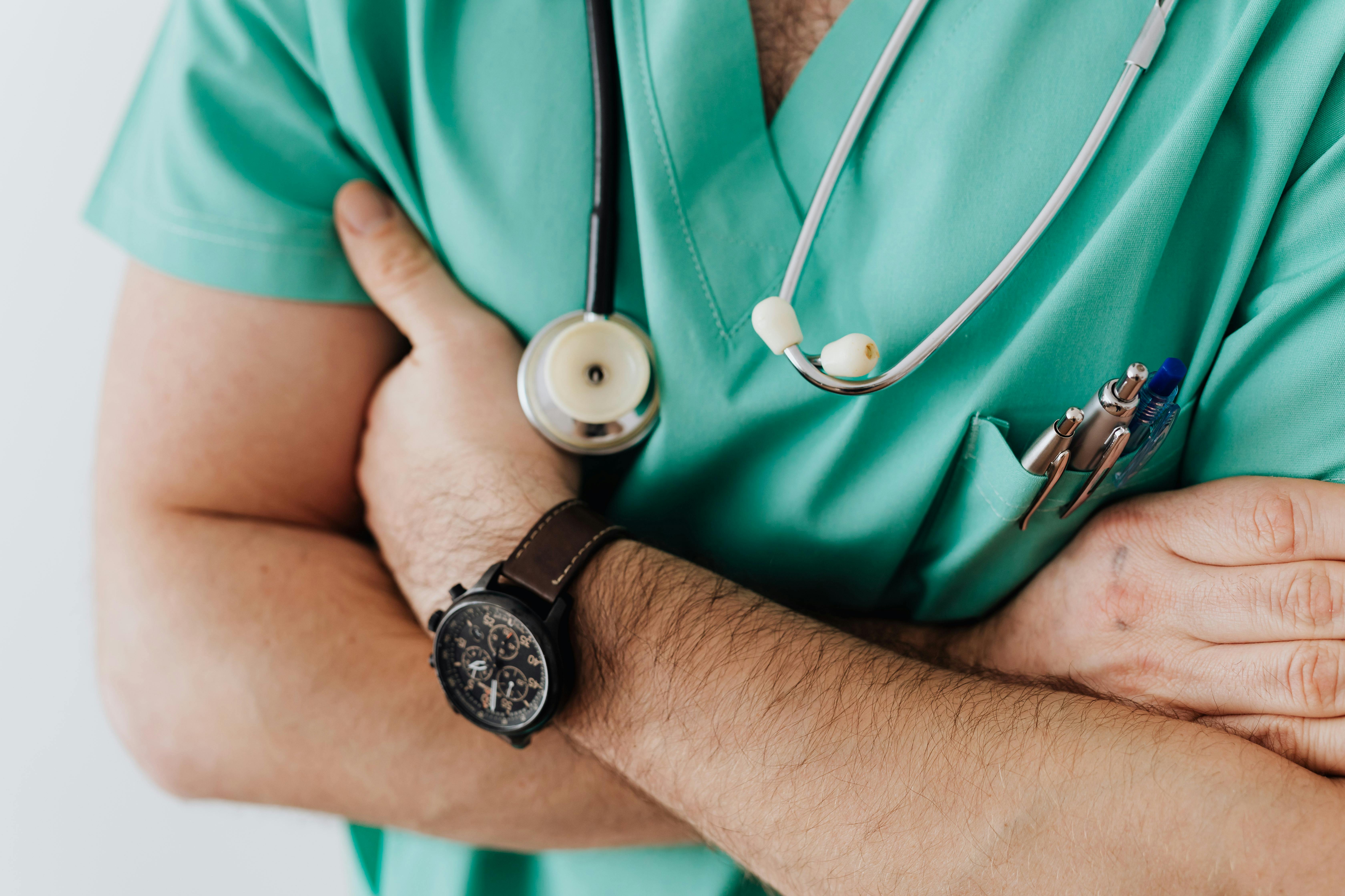 How Clinical Supervisor Training Strengthens Leadership and Ethical Practice