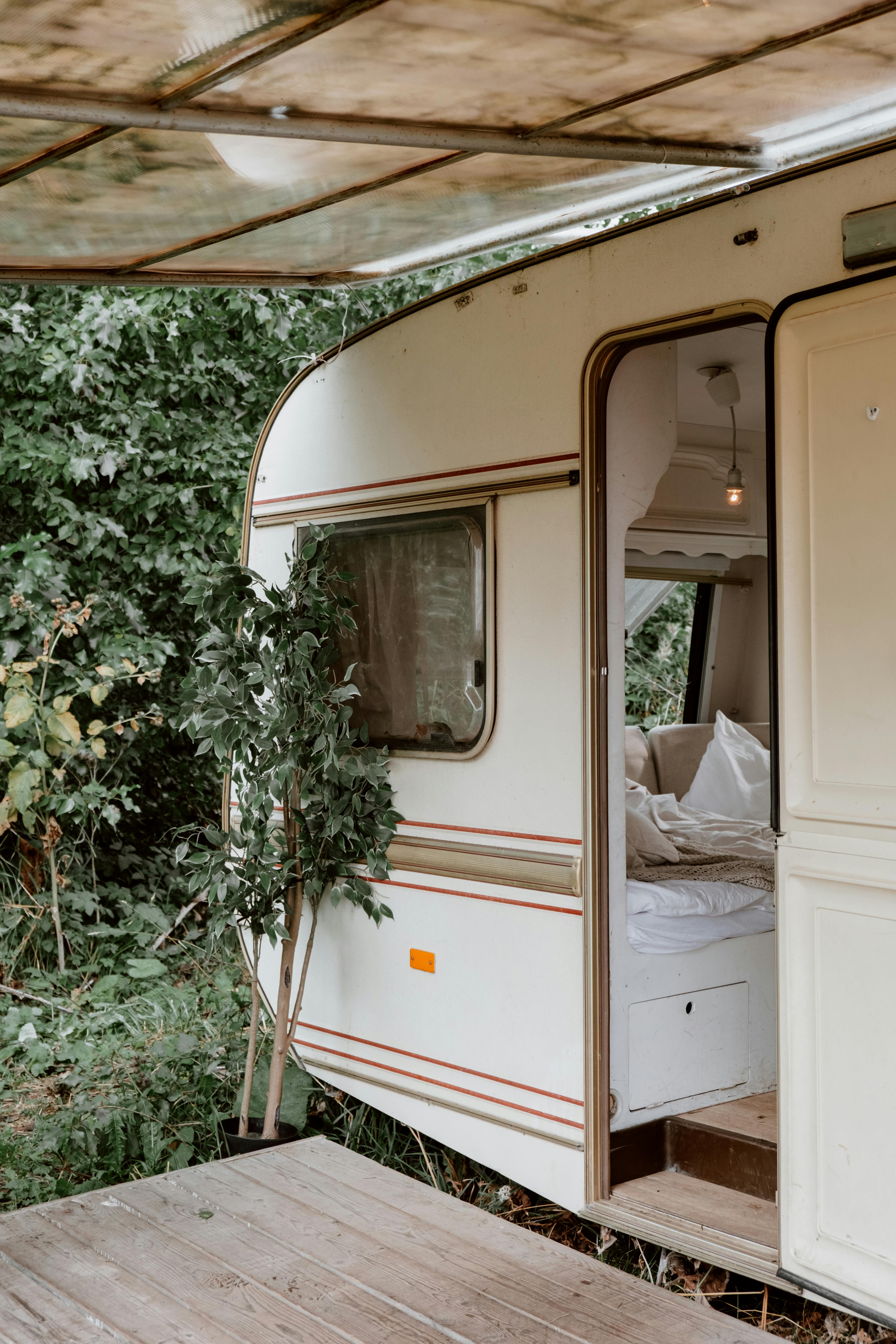 Why Mobile Home Rental Provides Structured Safety, Emergency Readiness, and Property Protection Benefits
