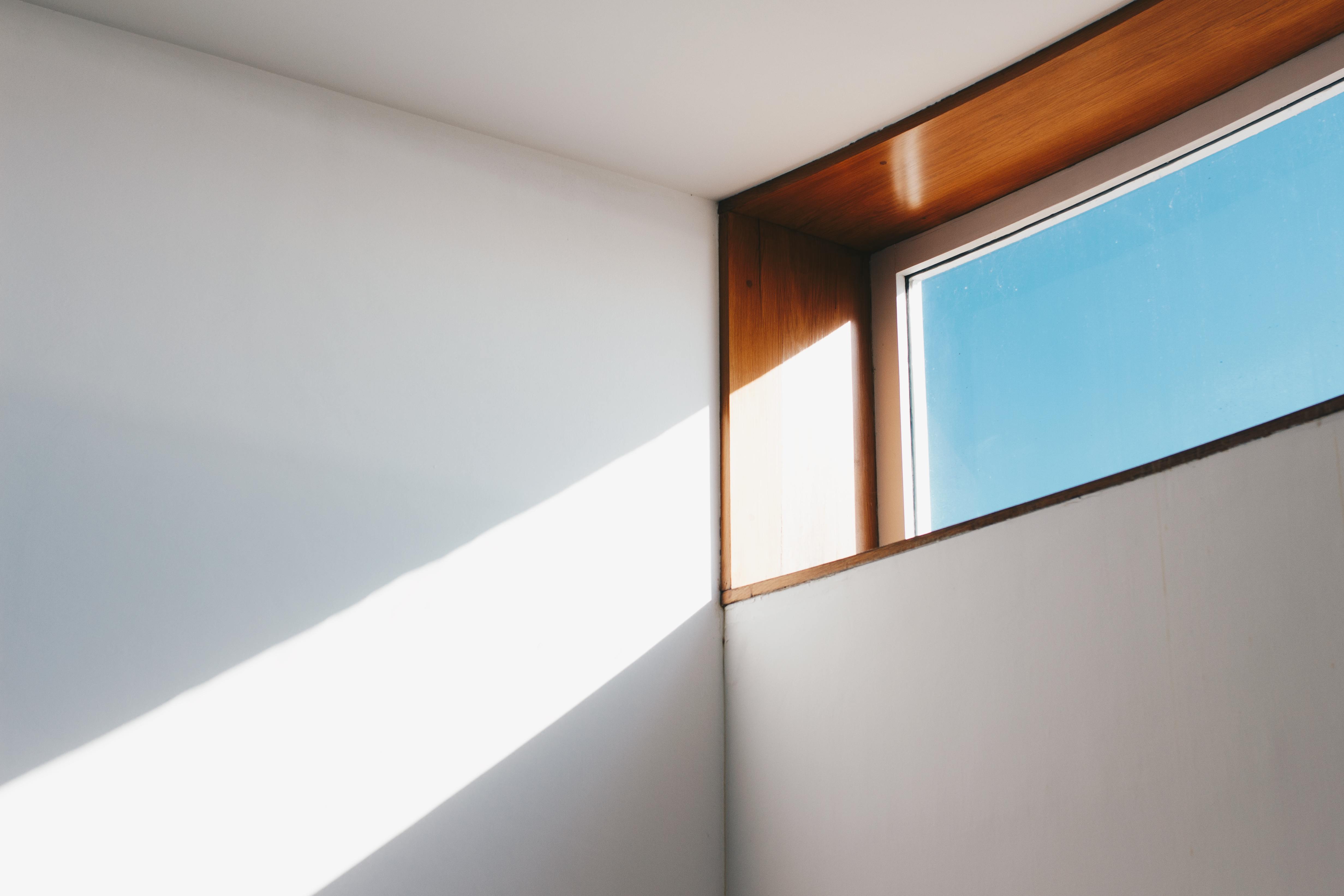 How Energy-Efficient Windows Improve Comfort, Reduce Costs, and Elevate Residential Design