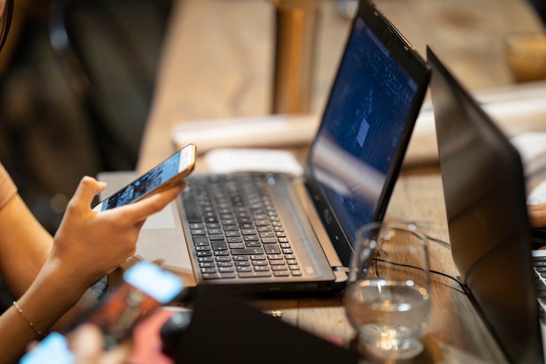 Trying To Beat Boredom? All You Need Is Internet Access