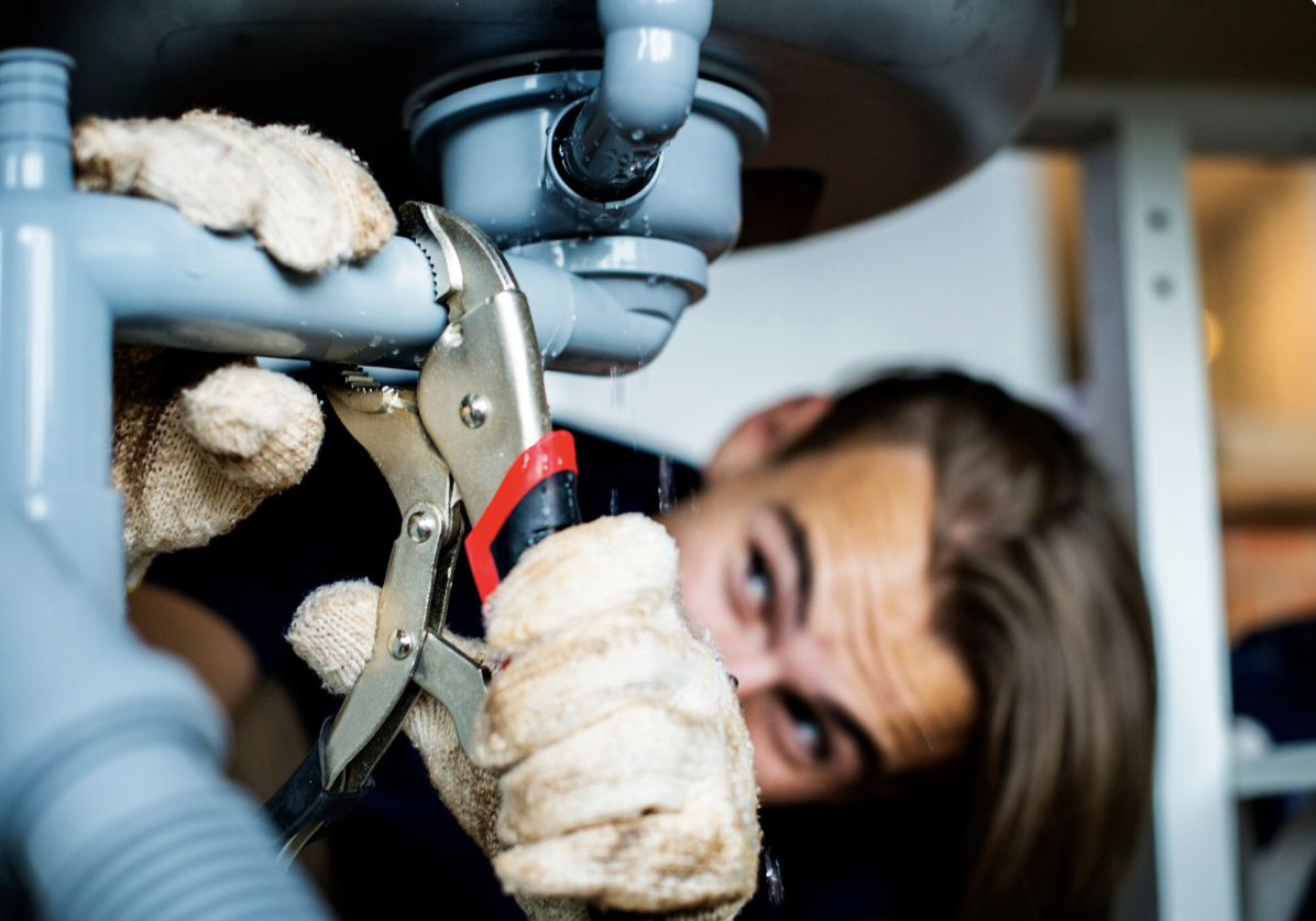 Can Delaying Emergency Plumbing Repairs Cause Serious Damage?