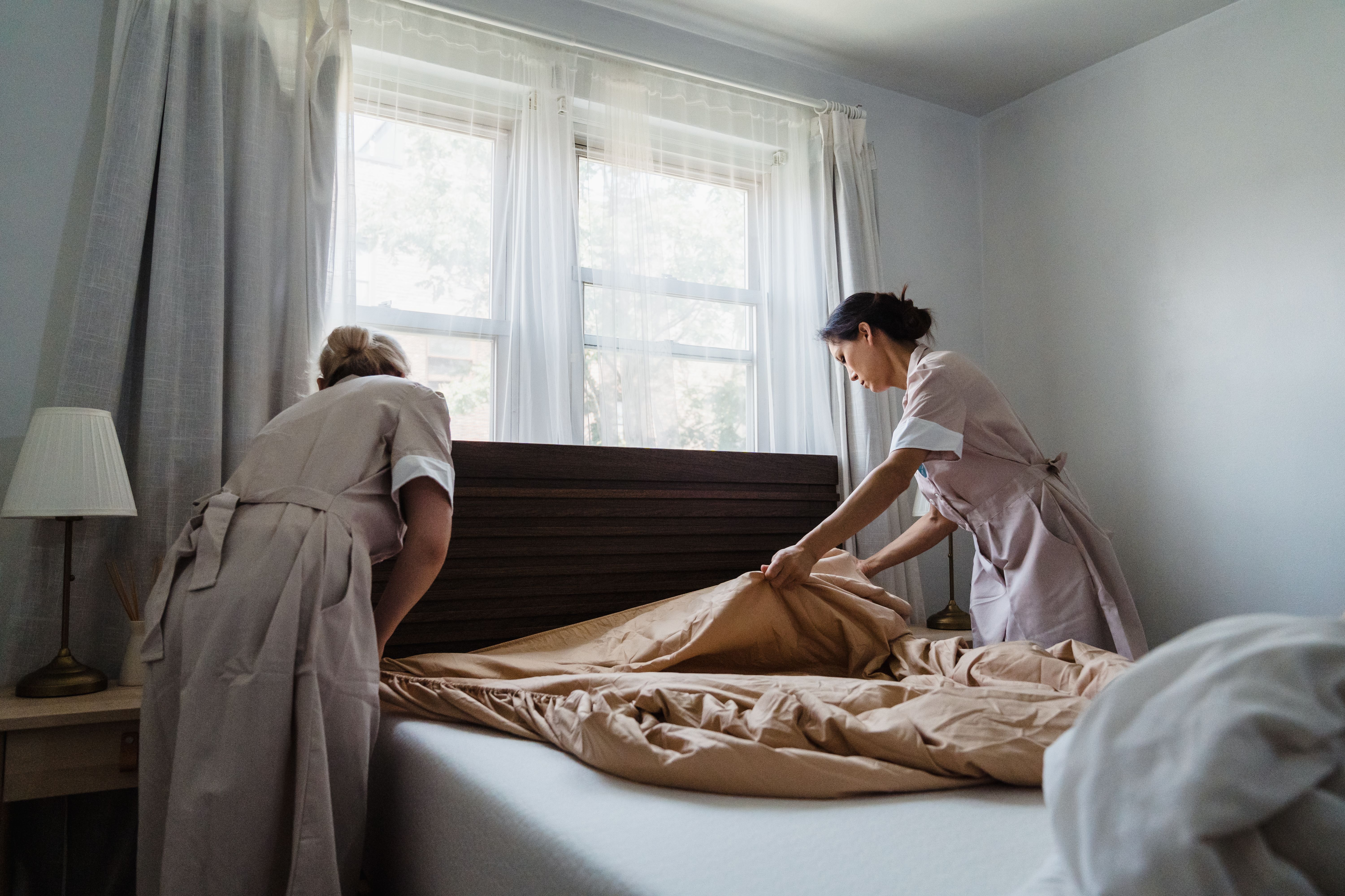 Why Maid Service Helps Families Manage Household Clutter During Back-to-School Seasons