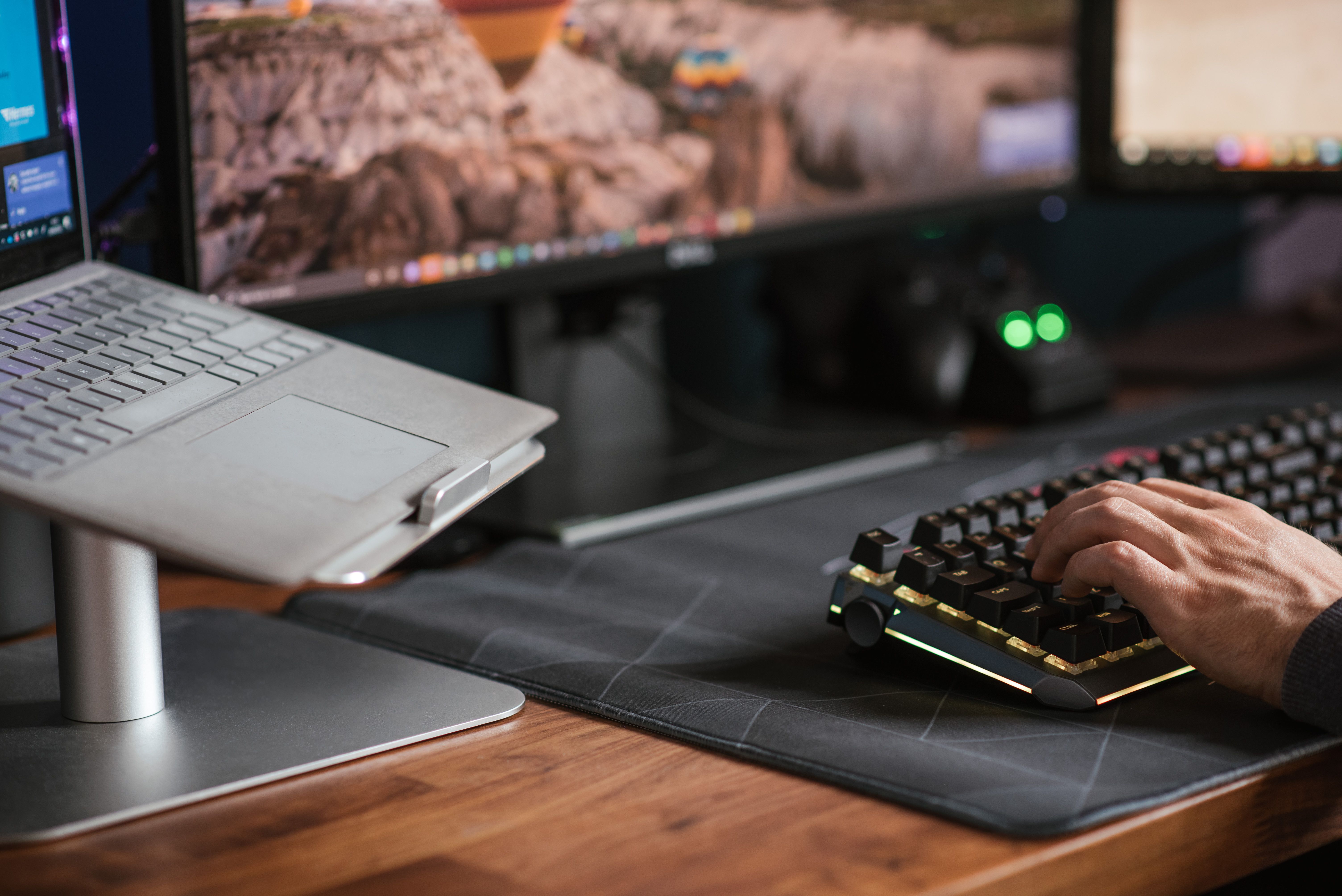 How to Stop Desk Vibrations from Ruining Your Studio Mic Audio